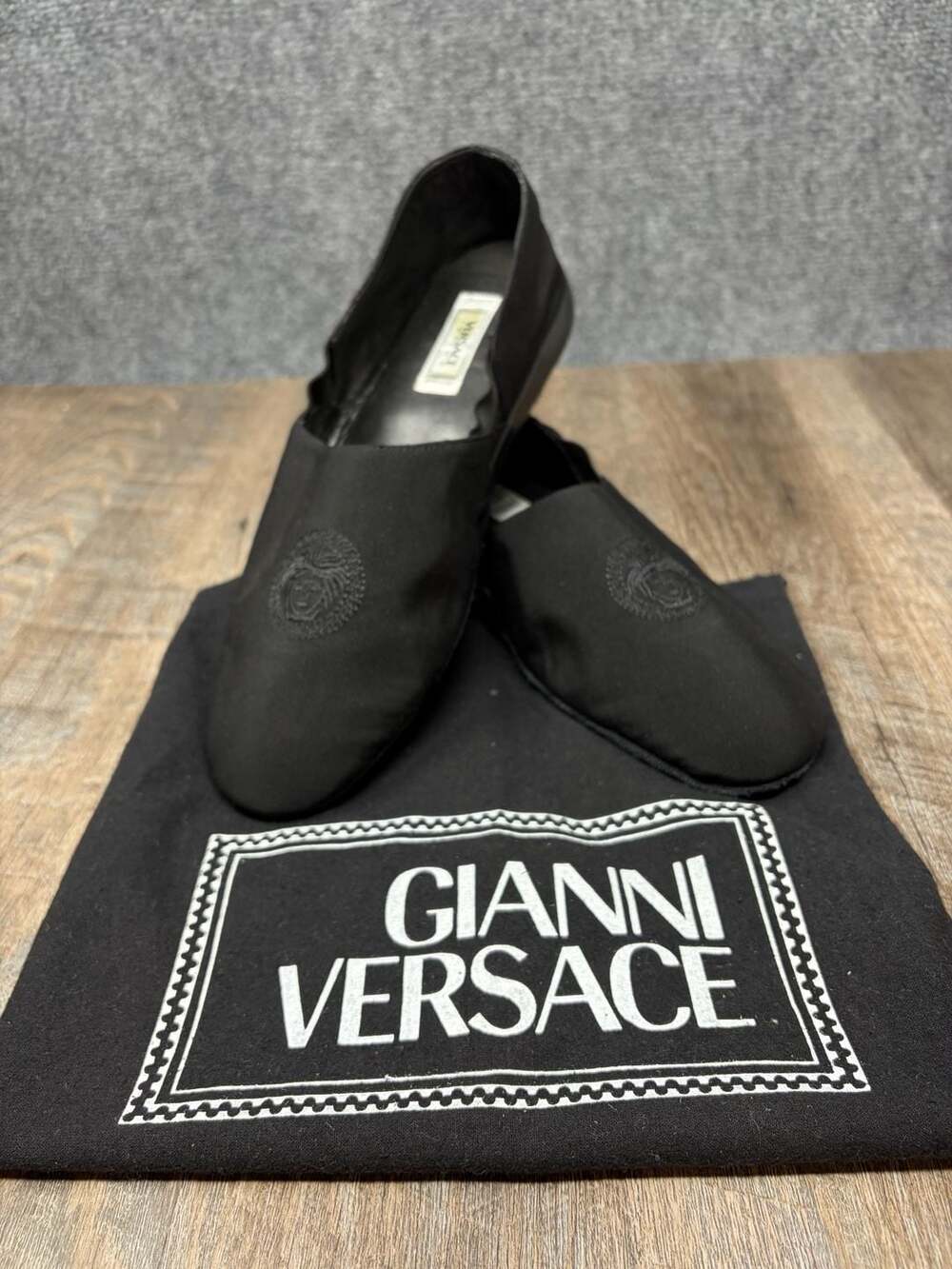 VTG Gianni Versace Intimo Medusa Embroidered Black nylon Slippers felt sole EU30